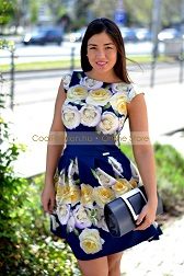 Sötétkék rózsás tüll ruha