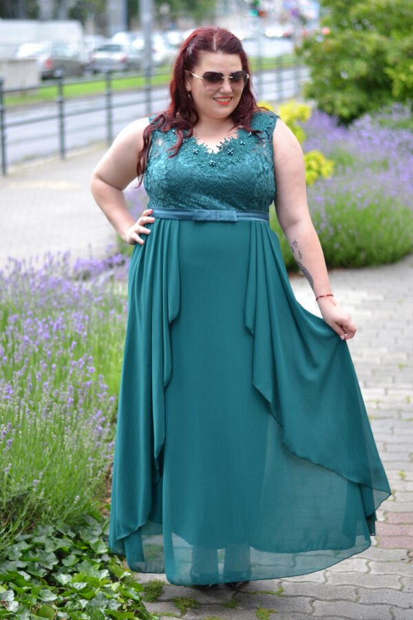 Molett muszlin csipkés peplum maxi ruha