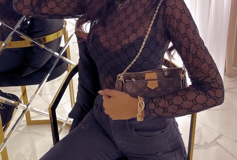 Necc flokkolt body
