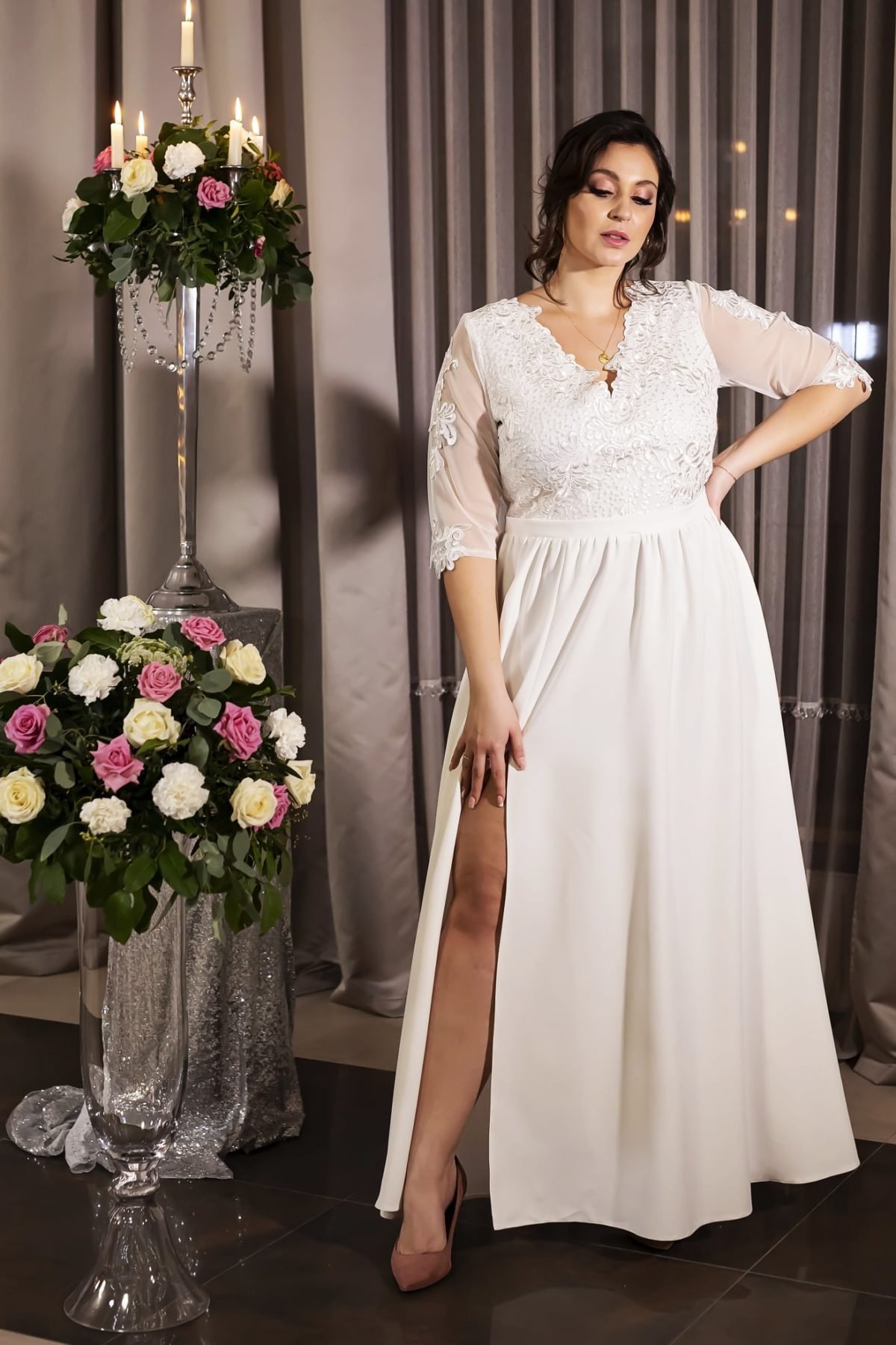 Chiara derékpántos molett ruha