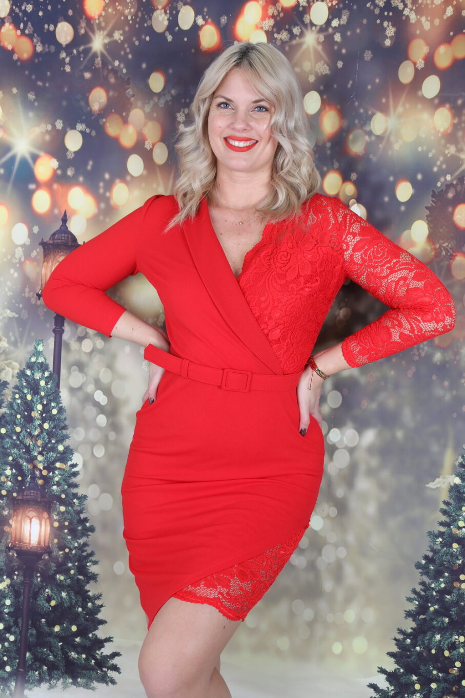 10-hedda-piros-csipkés-ruha-mystic day - hedda piros csipkes ruha