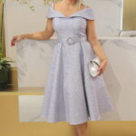 Georgia ejtett vállú ezüst ruha