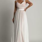 Zenia fehér-nude tüllös maxi ruha