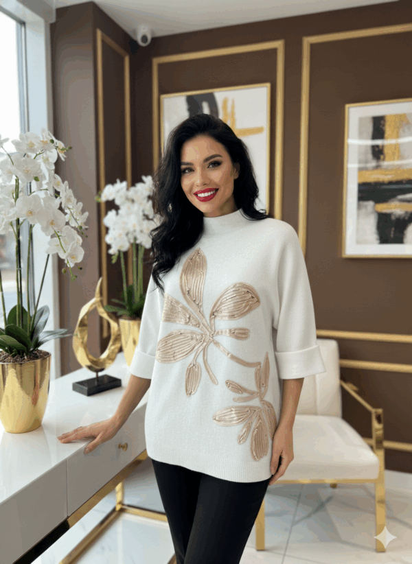 Angi ekrü 3D virágos kötött felső