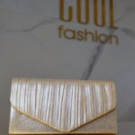 Cyra arany fényes ráncolt clutch