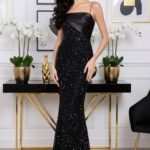 Demira fekete flitteres ejtett vállas maxi ruha