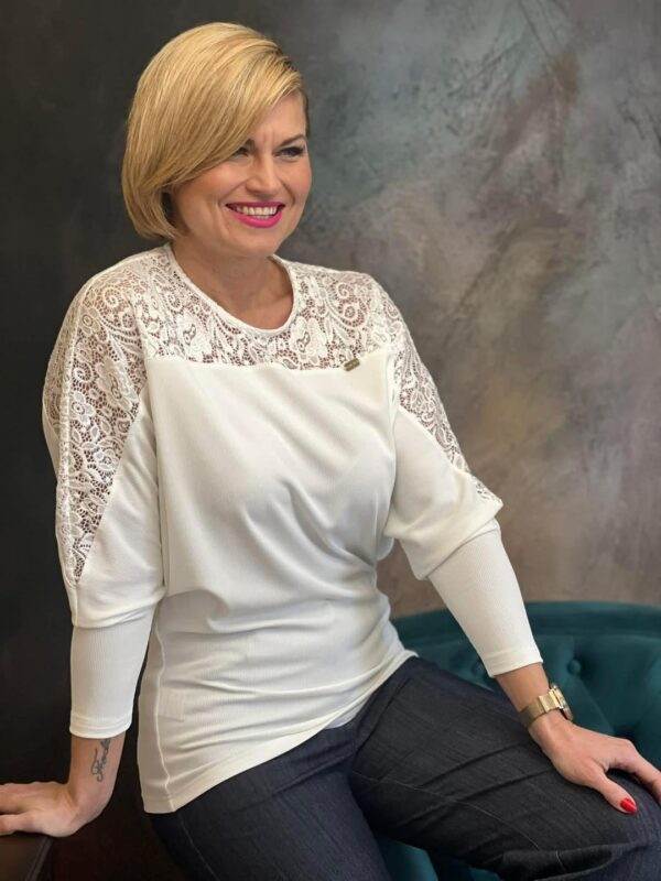 Mystic Day Cara ekrü csipkés felső