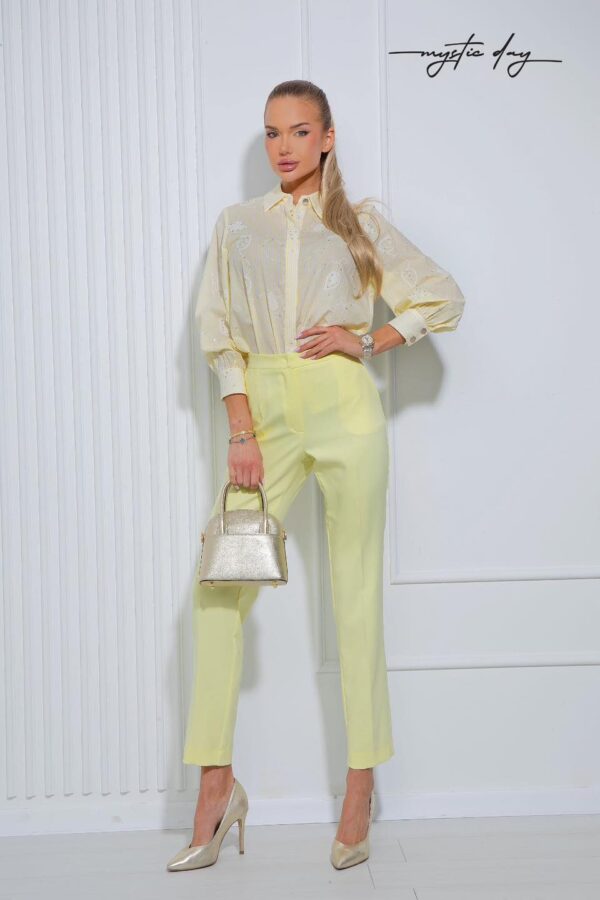 Mystic Day Patrícia citromsárga csíkos köves blúz