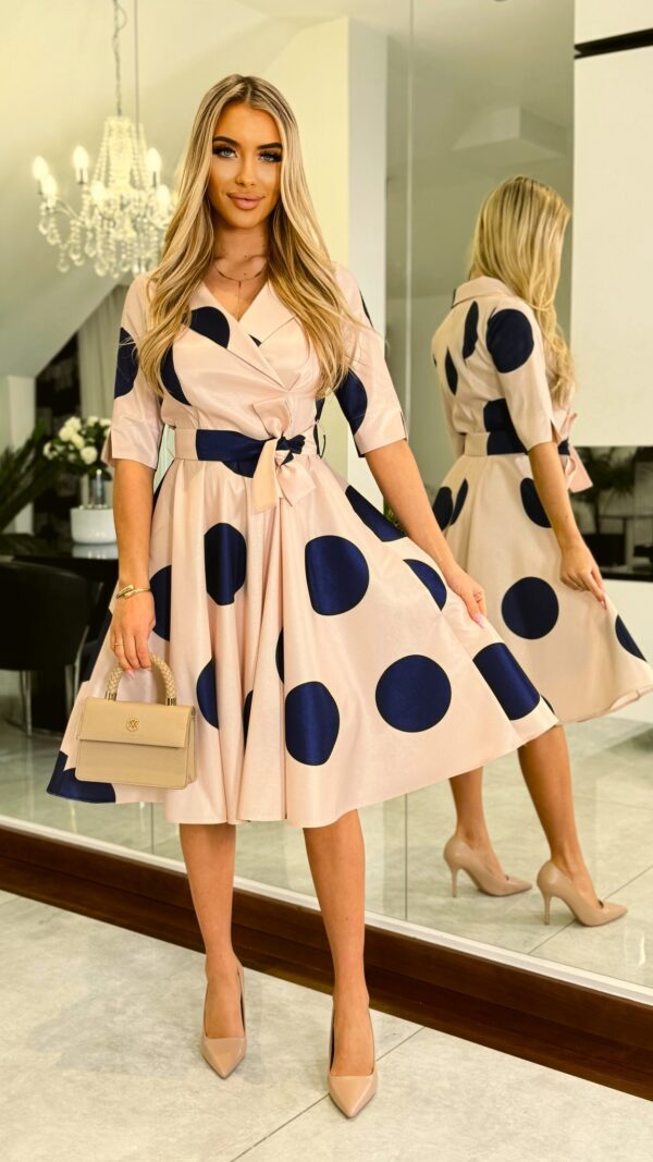 Margó pezsgő-sötétkék nagy pöttyös ruha